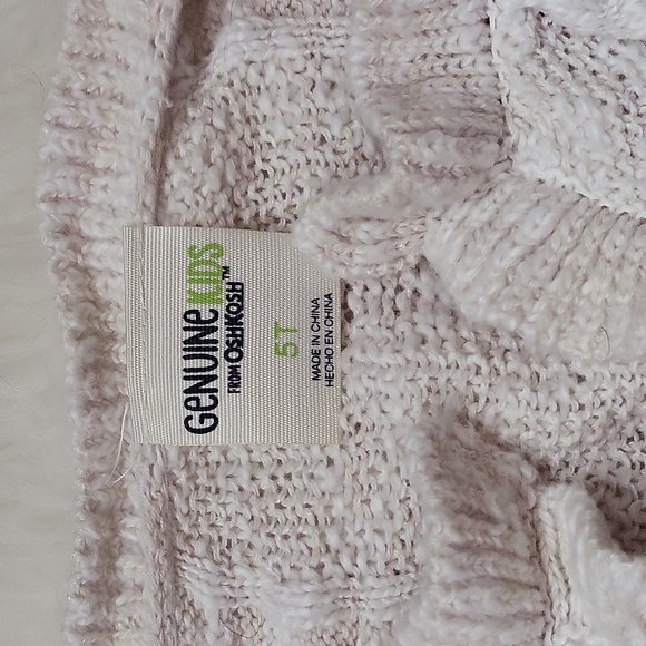 OSH KOSH Girl's cream color soft sweater cape size 5T - Picture 4 of 6